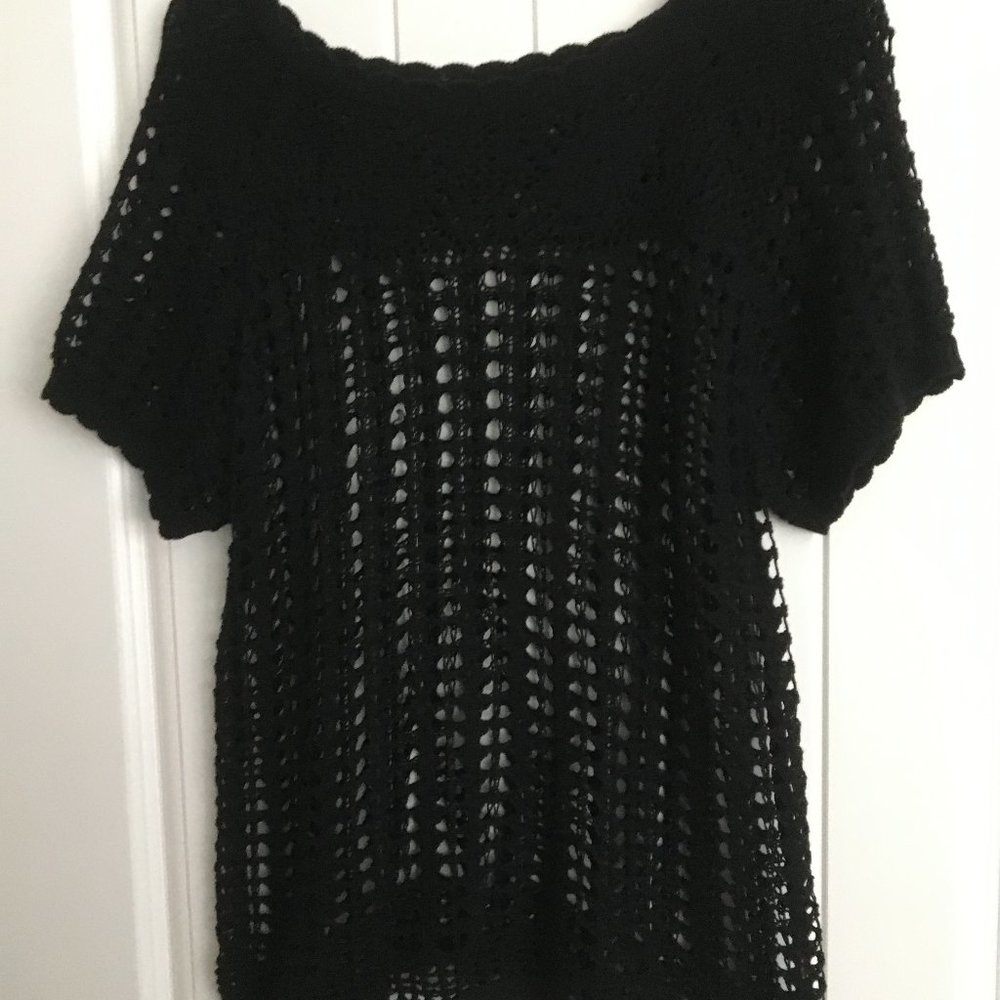 Black Open Knit Short Sleeve Sweater